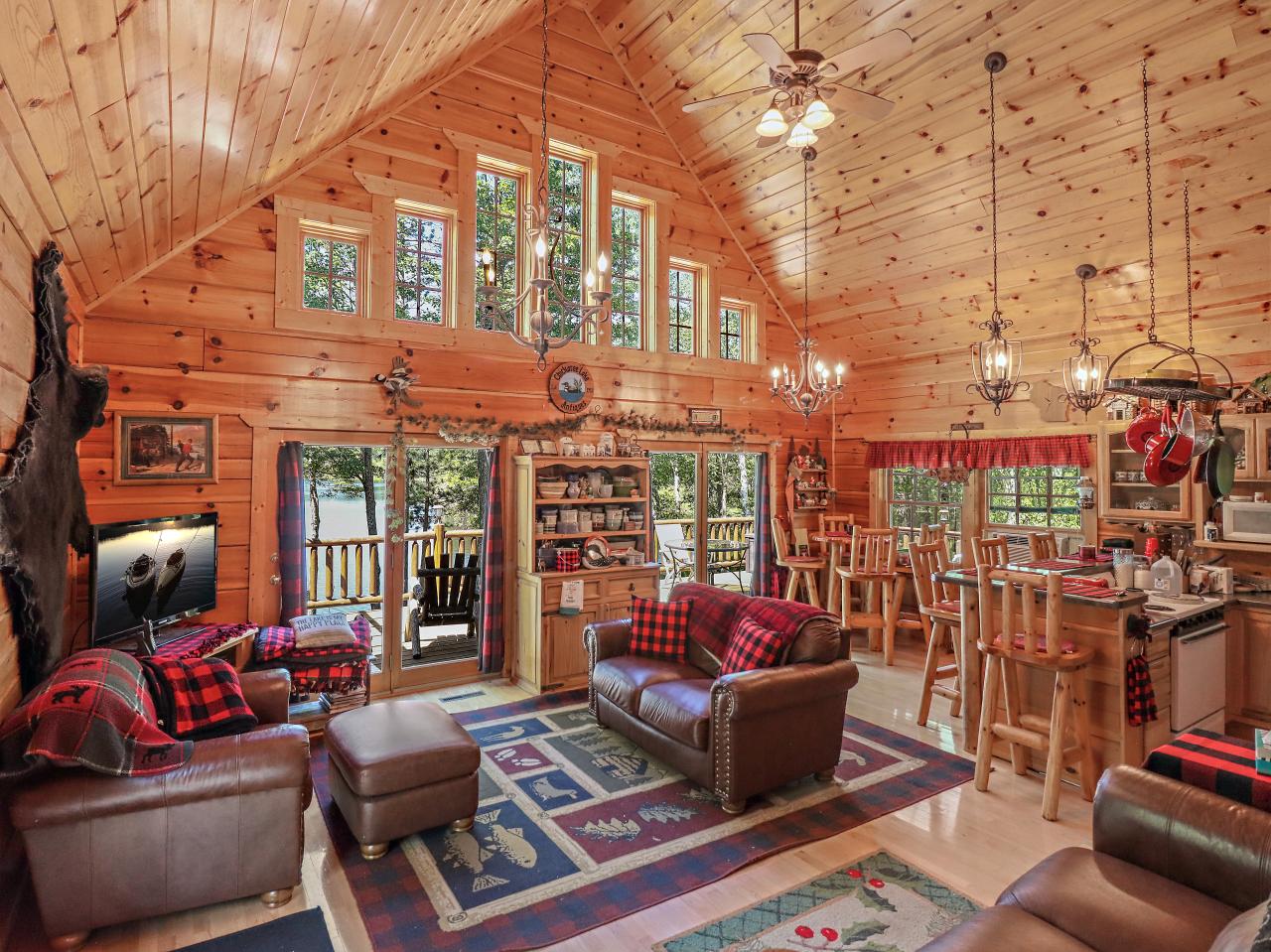 6147 River Road Eagle River, WI 54521 - Photo 8 of 32 Gallery Image 8