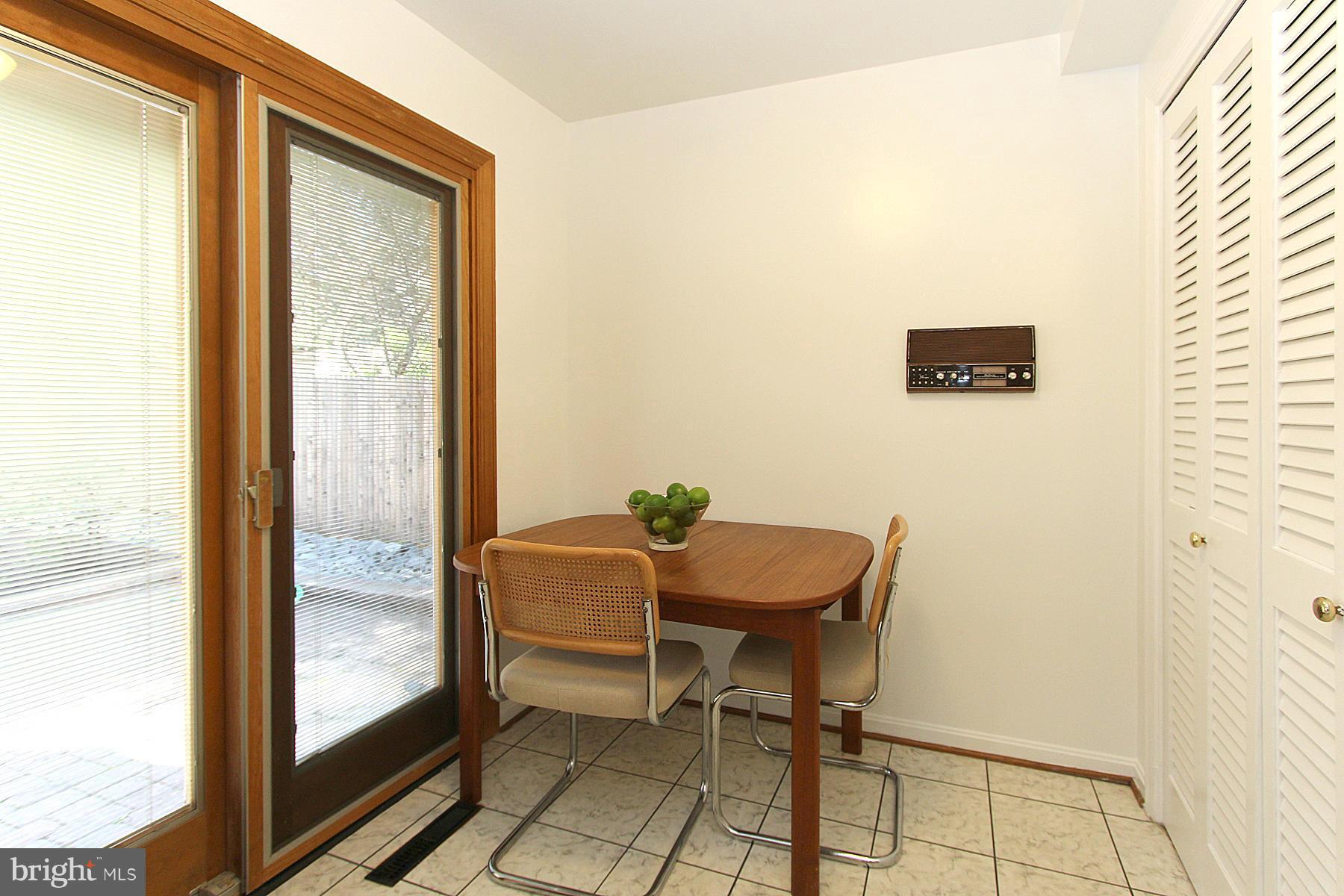 6712 Baron Road McLean, VA 22101 - Photo 11 of 30 Kitchen