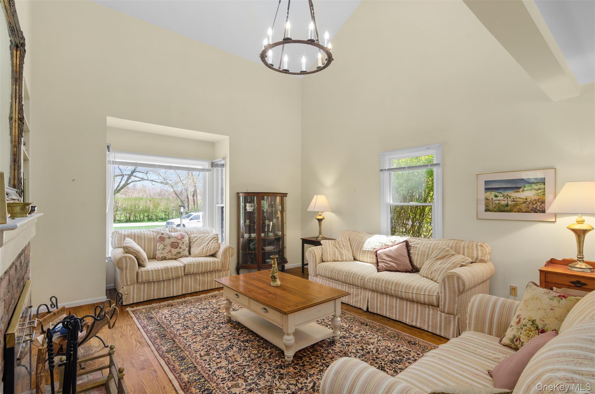 570 Hampton Road, Unit 31 Southampton, NY 11968 - Photo 4 of 20