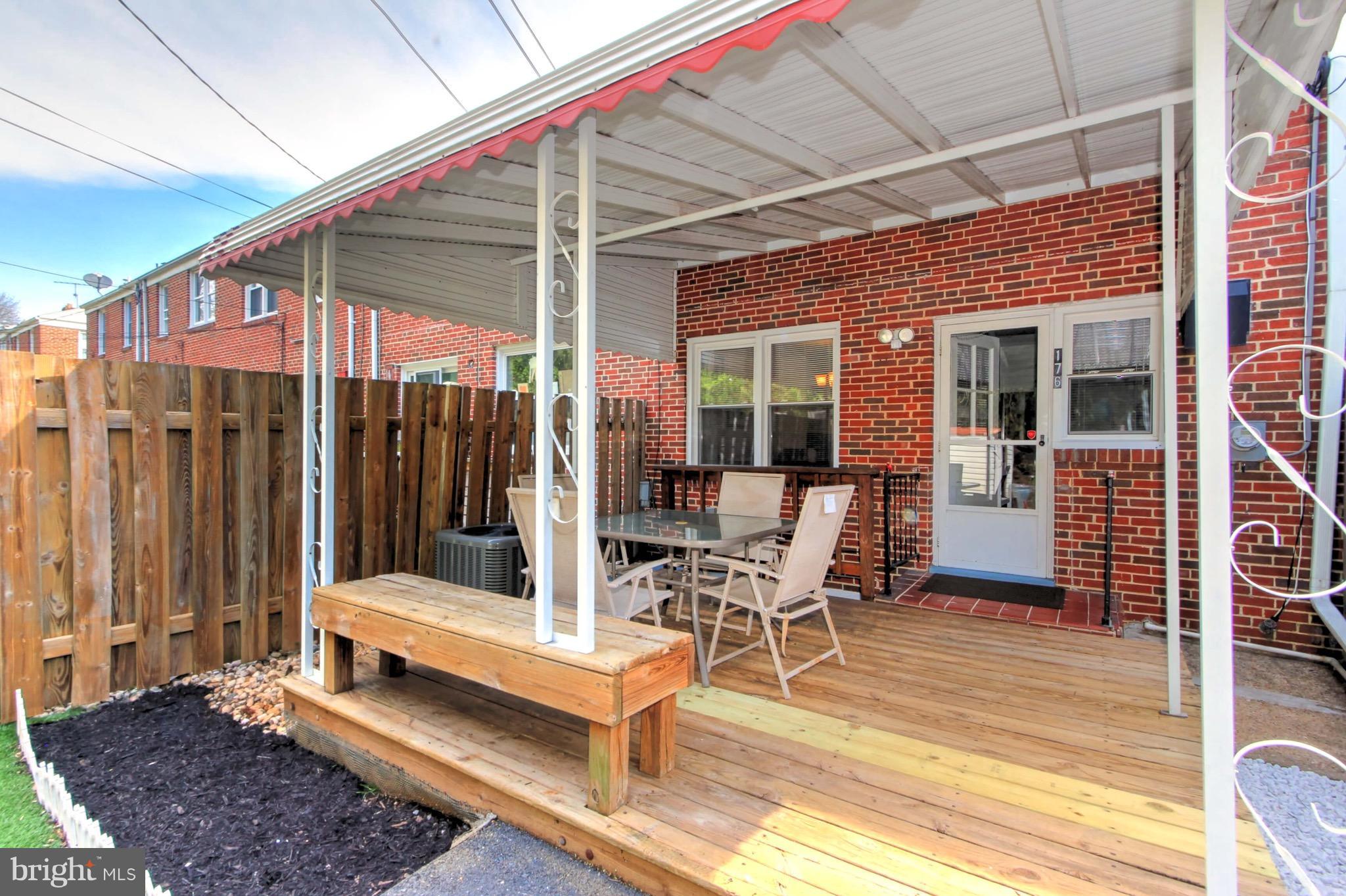 176 Cherrydell Road Baltimore, MD 21228 - Photo 28 of 30 Exterior (Rear)