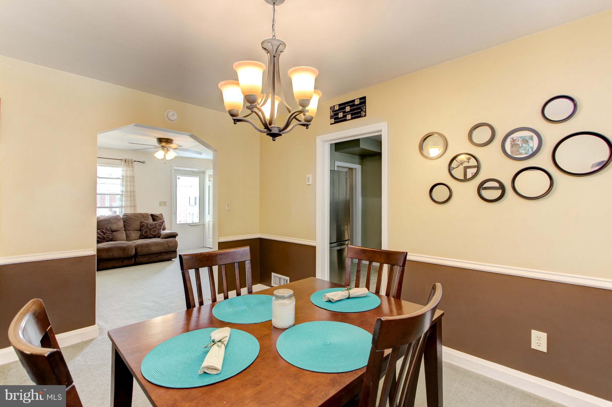 176 Cherrydell Road Baltimore, MD 21228 - Photo 7 of 30 Dining Room