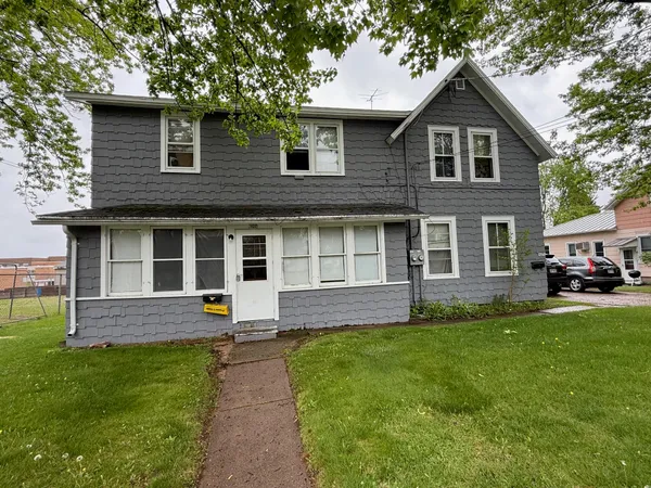 $140,000 | 107 Hemlock Street, Clintonville, WI 54929