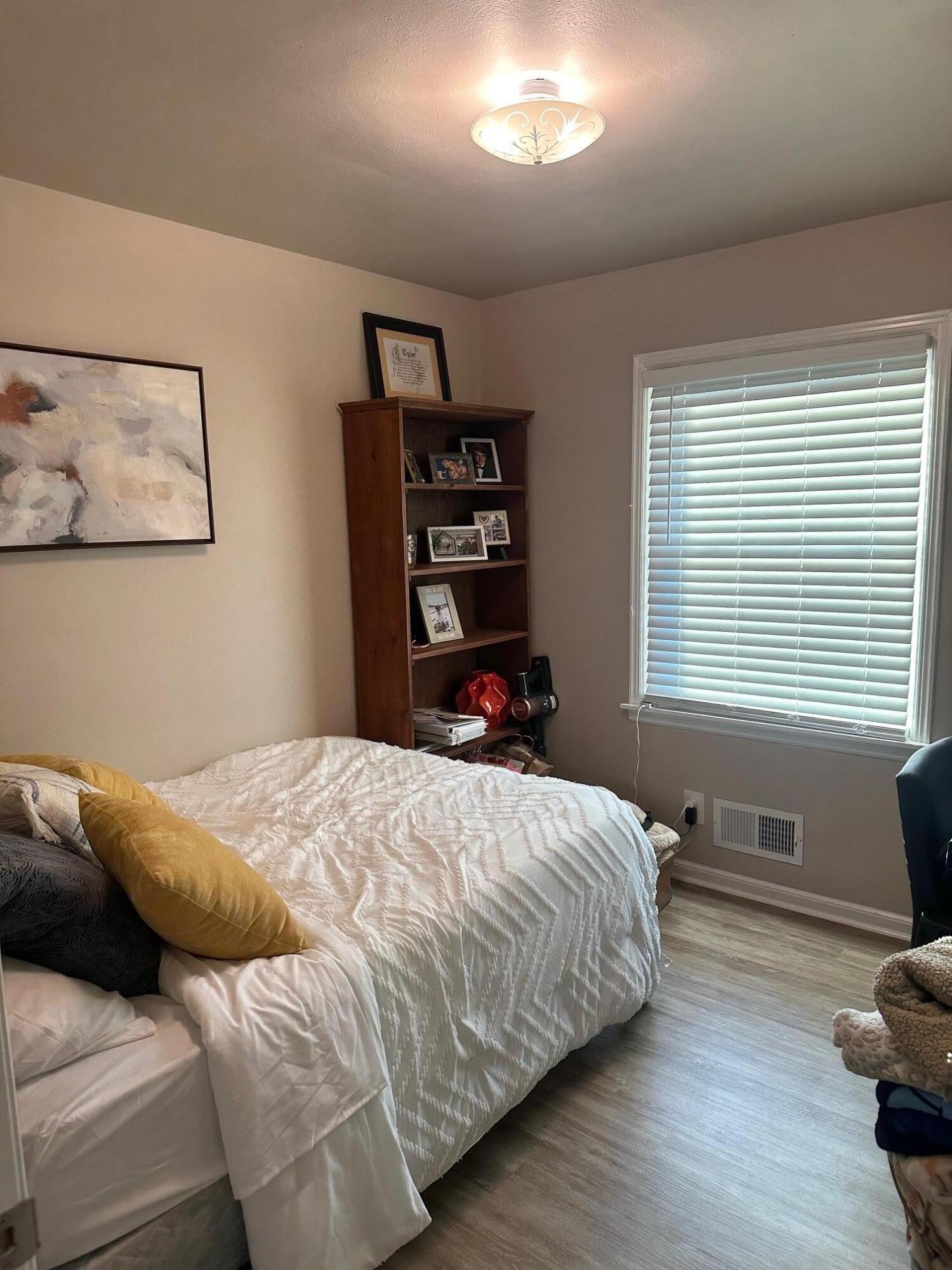 5316 Starkey Road Roanoke, VA 24018 - Photo 11 of 13 IMG_6067