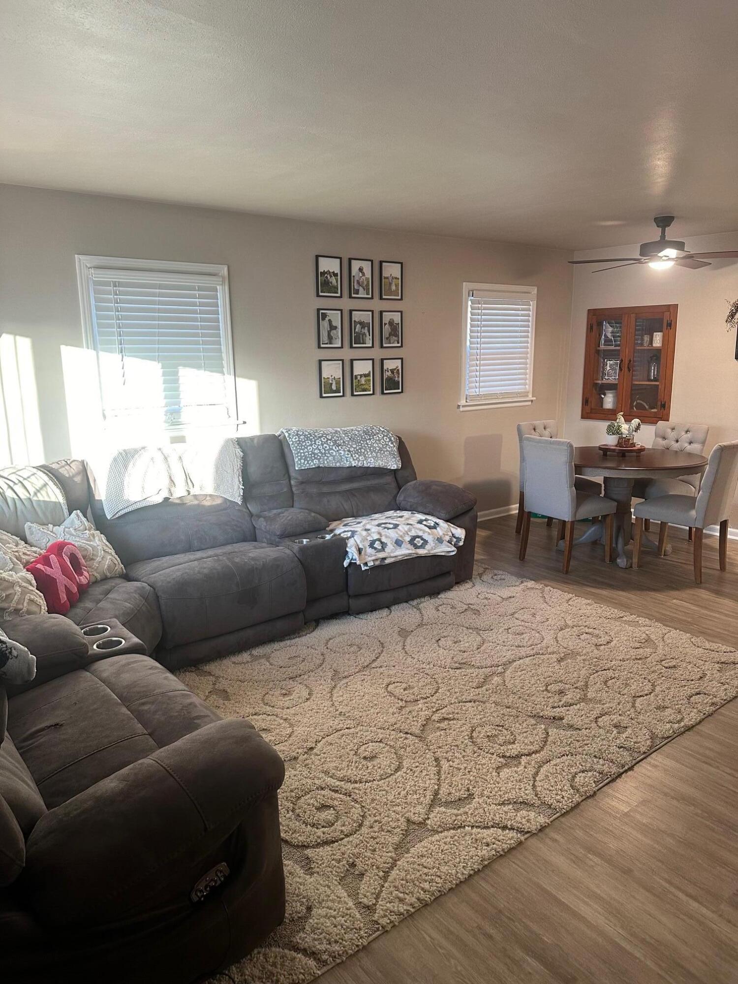 5316 Starkey Road Roanoke, VA 24018 - Photo 6 of 13 IMG_7122