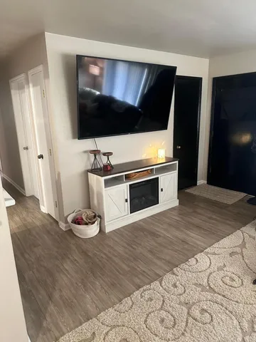 $1,795 | 5316 Starkey Road, Roanoke, VA 24018