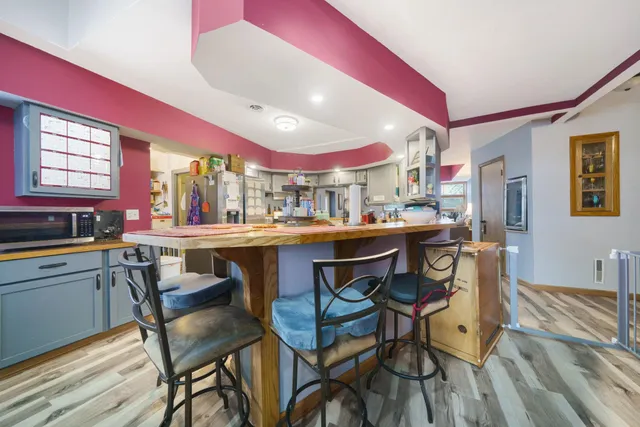 $790,000 | 709 Franklin Street, Oregon, IL 61061