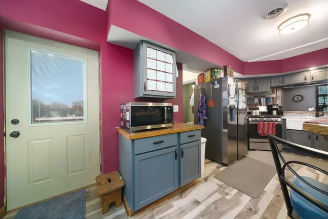 $790,000 | 709 Franklin Street, Oregon, IL 61061