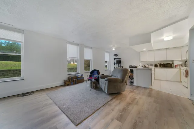 $790,000 | 709 Franklin Street, Oregon, IL 61061