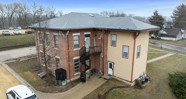 $790,000 | 709 Franklin Street, Oregon, IL 61061