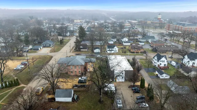 $790,000 | 709 Franklin Street, Oregon, IL 61061