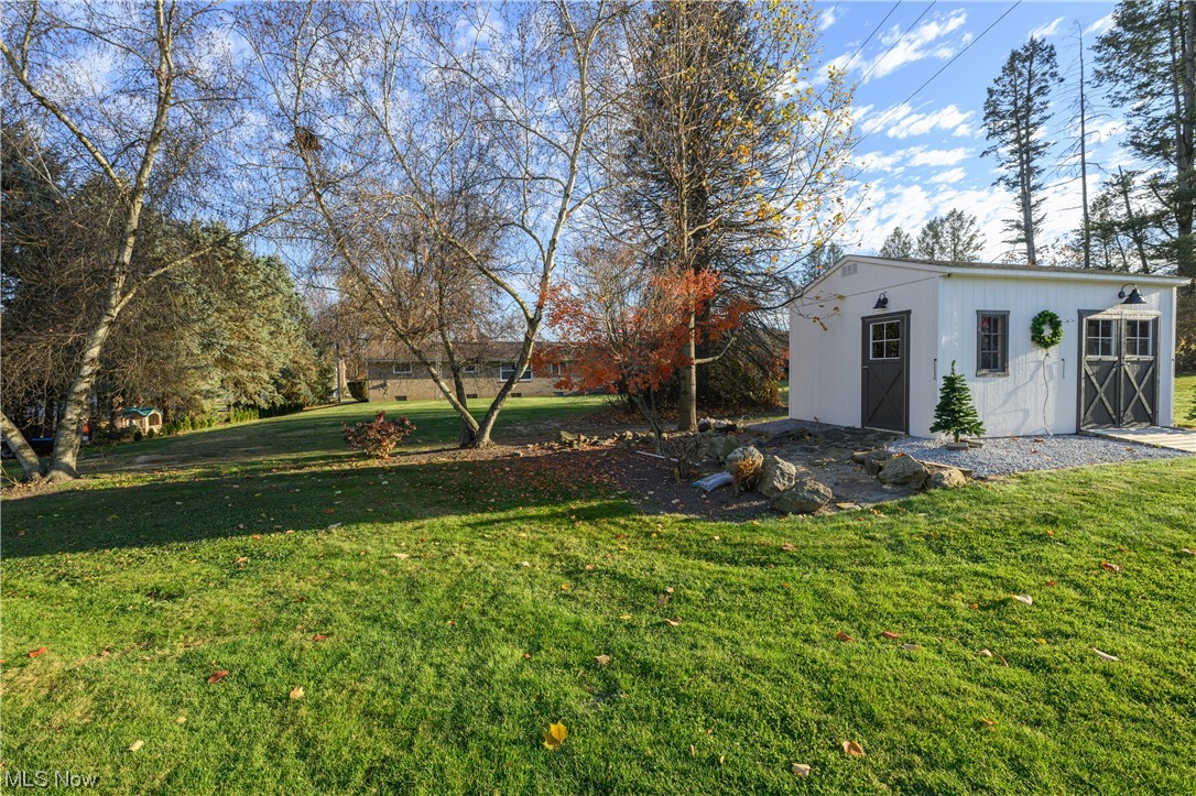 5304 Sibila Road Northwest Canton, OH 44718 - Photo 4 of 29 View of yard