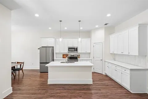 $355,000 | 415 Orleans Avenue, Covington, LA 70433