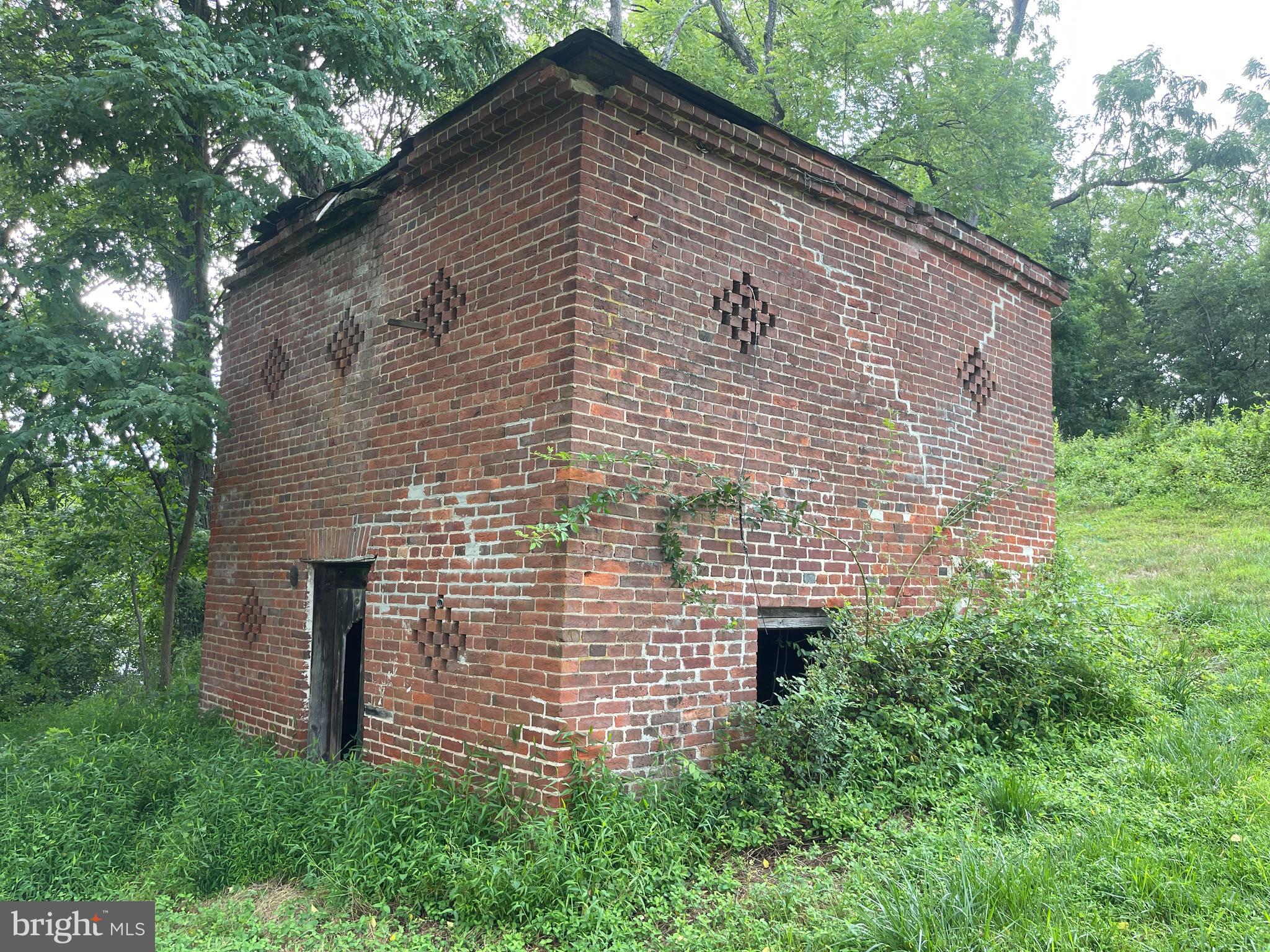 1616 Eden Mill Road Pylesville, MD 21132 - Photo 21 of 49 Privy and/or Smoke House