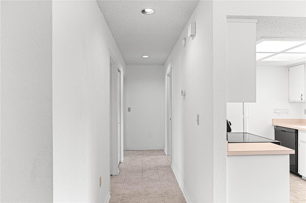 8208 Southwest 108th Ln Road Ocala, FL 34481 - Photo 12 of 55
