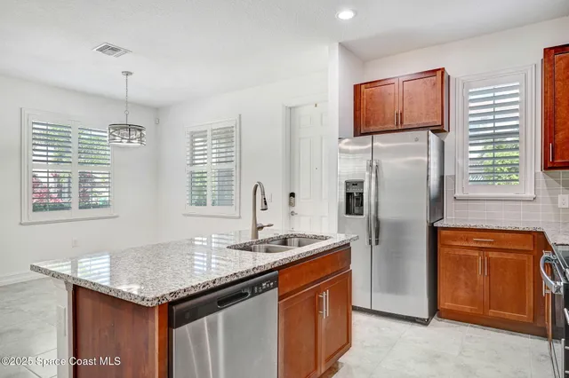 $2,500 | 1475 Isabella Drive, Unit 101, Melbourne, FL 32935