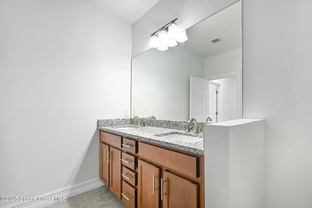 $2,500 | 1475 Isabella Drive, Unit 101, Melbourne, FL 32935