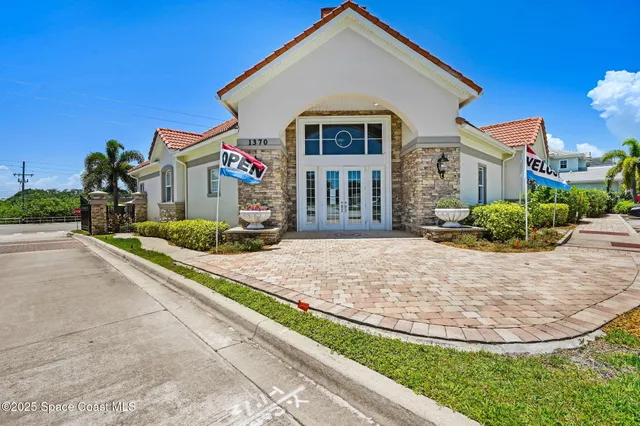 $2,500 | 1475 Isabella Drive, Unit 101, Melbourne, FL 32935