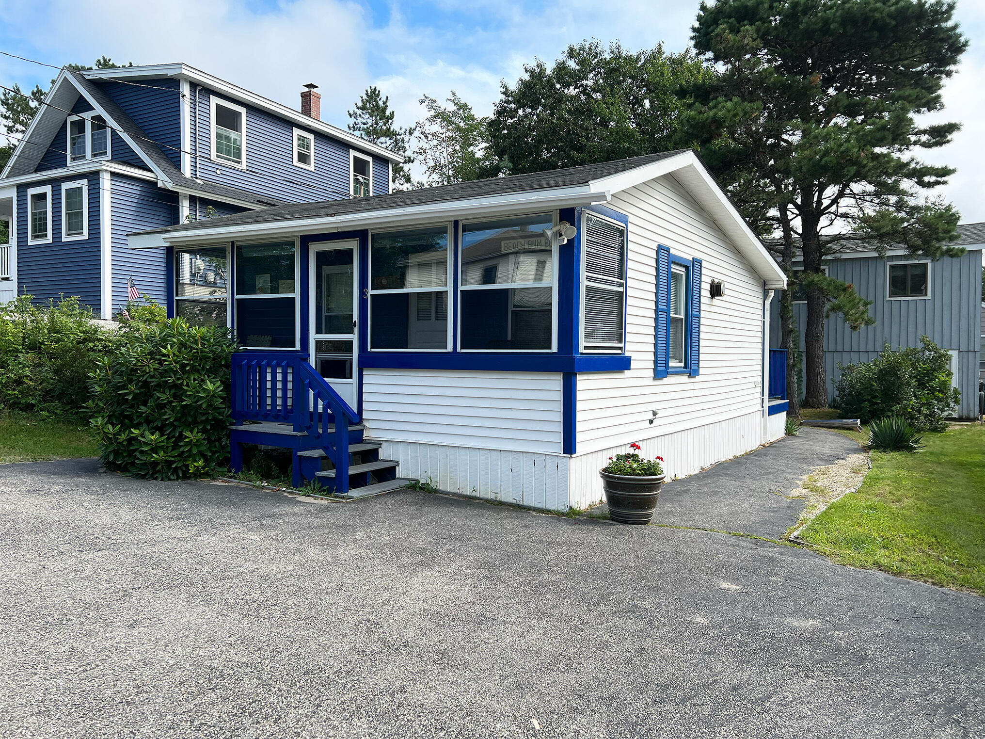 3 Island View Avenue Saco, ME 04072 - Photo 3 of 39 3 Island View Avenue