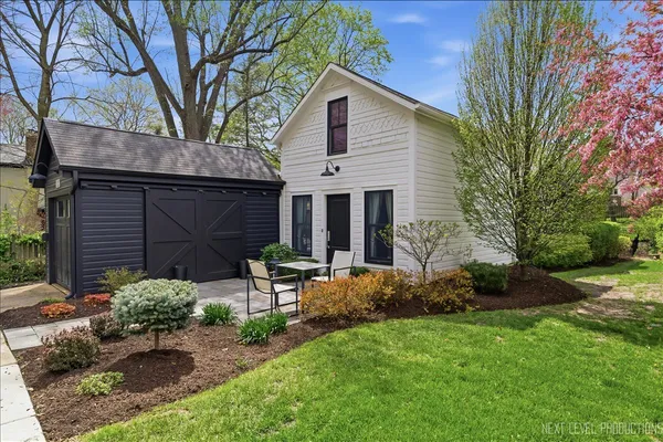 $960,000 | 320 South 6th Street, Geneva, IL 60134