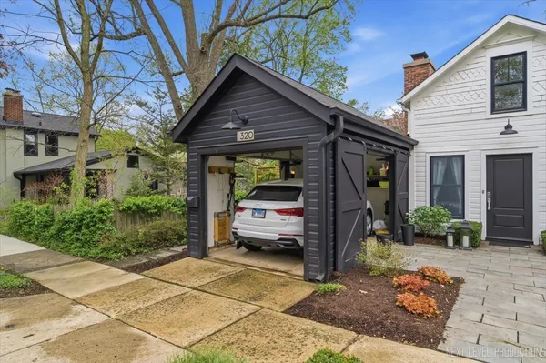 $960,000 | 320 South 6th Street, Geneva, IL 60134