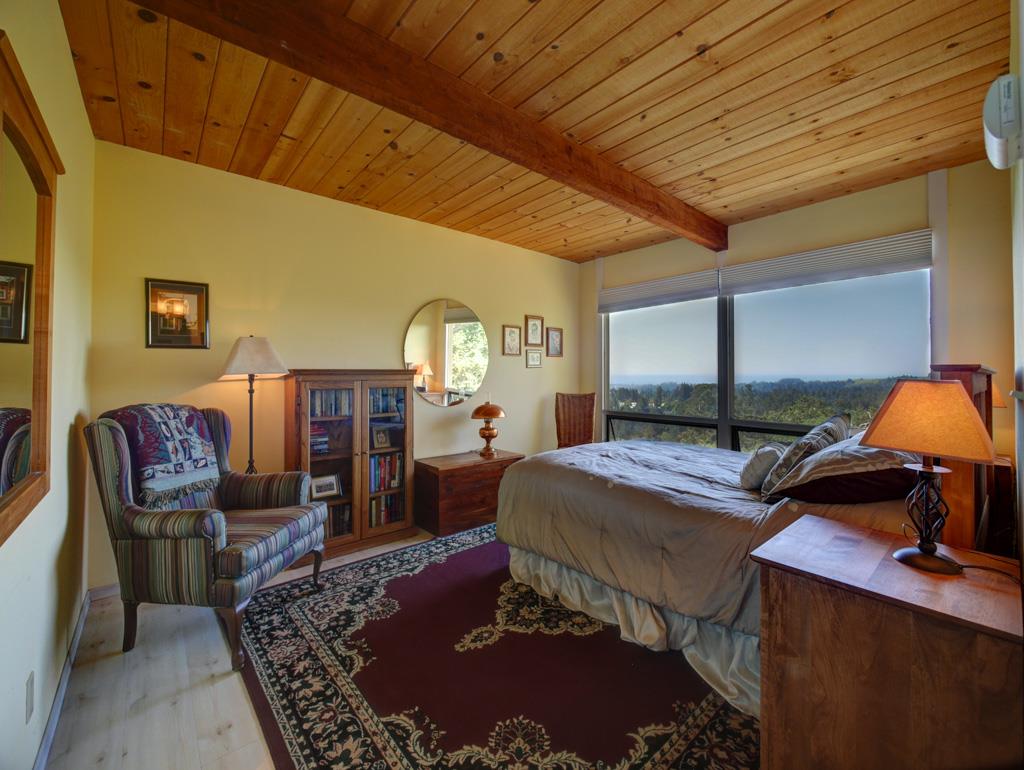 530 Cress Road Santa Cruz, CA 95060 - Photo 24 of 49 Gallery Image 24