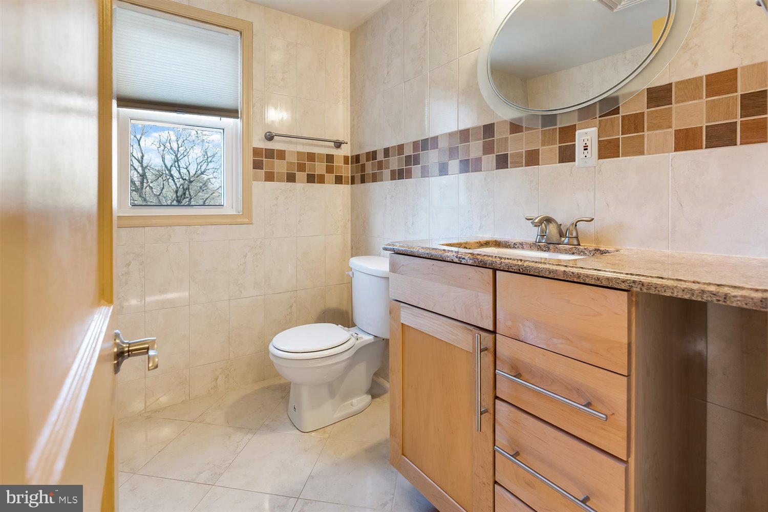1440 Providence Road Towson, MD 21286 - Photo 34 of 42 Hall Bath