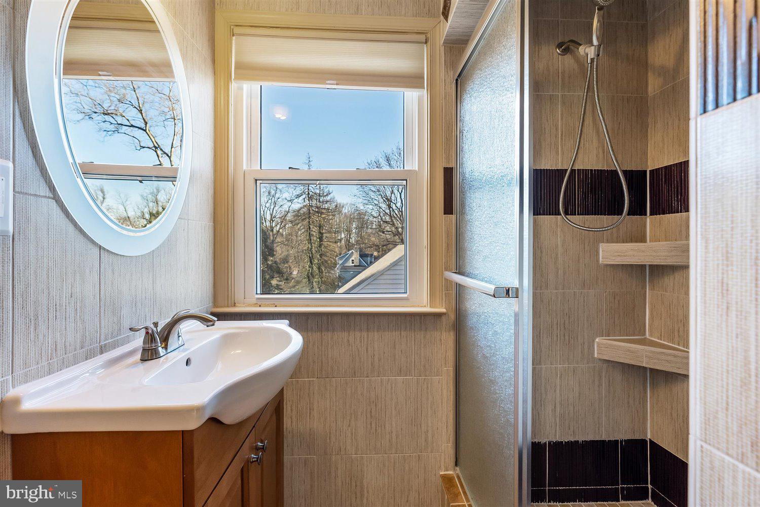 1440 Providence Road Towson, MD 21286 - Photo 35 of 42 Master Bath 1