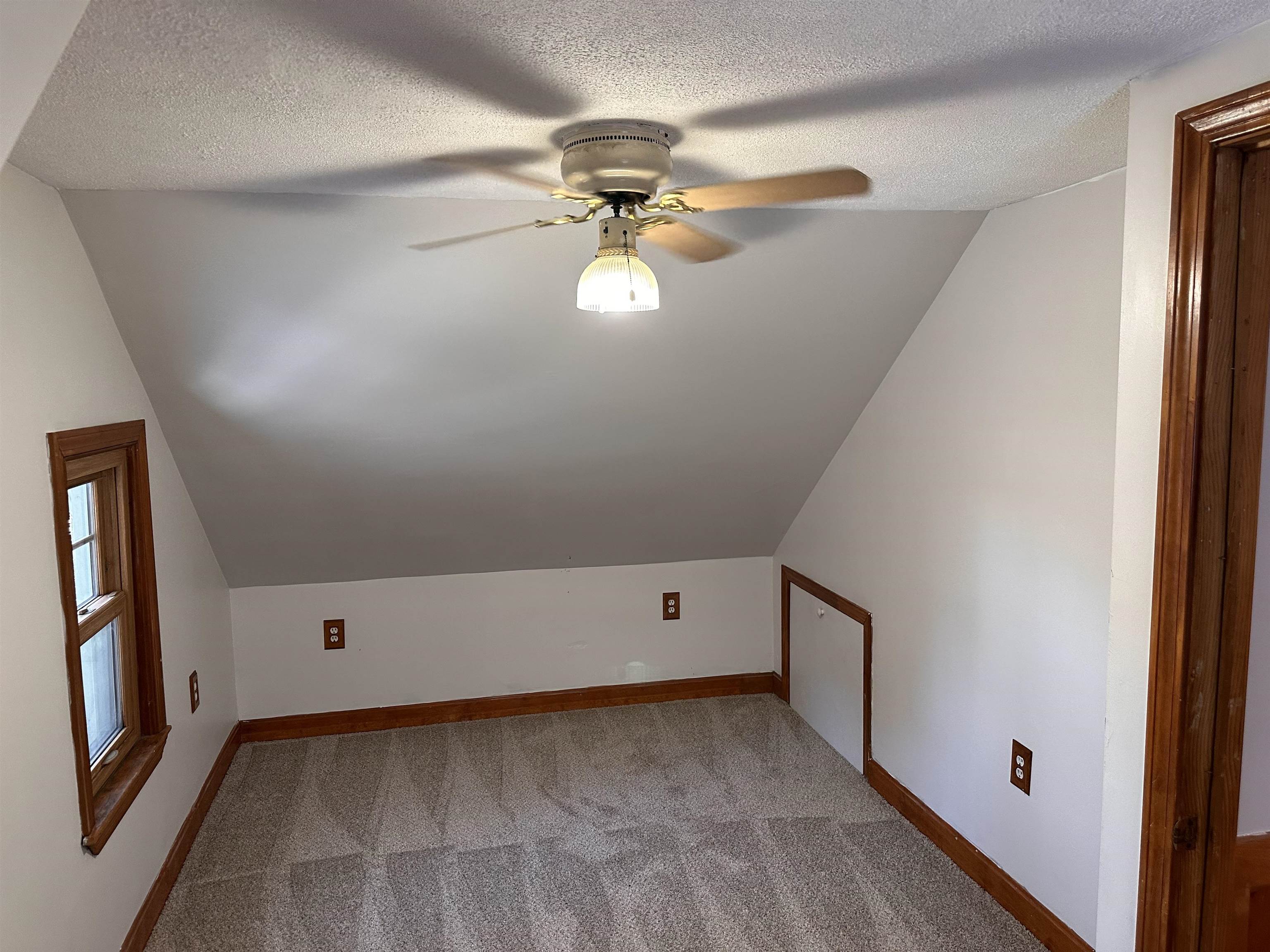 464 West River Road Hooksett, NH 03106 - Photo 19 of 25 Gallery Image 19