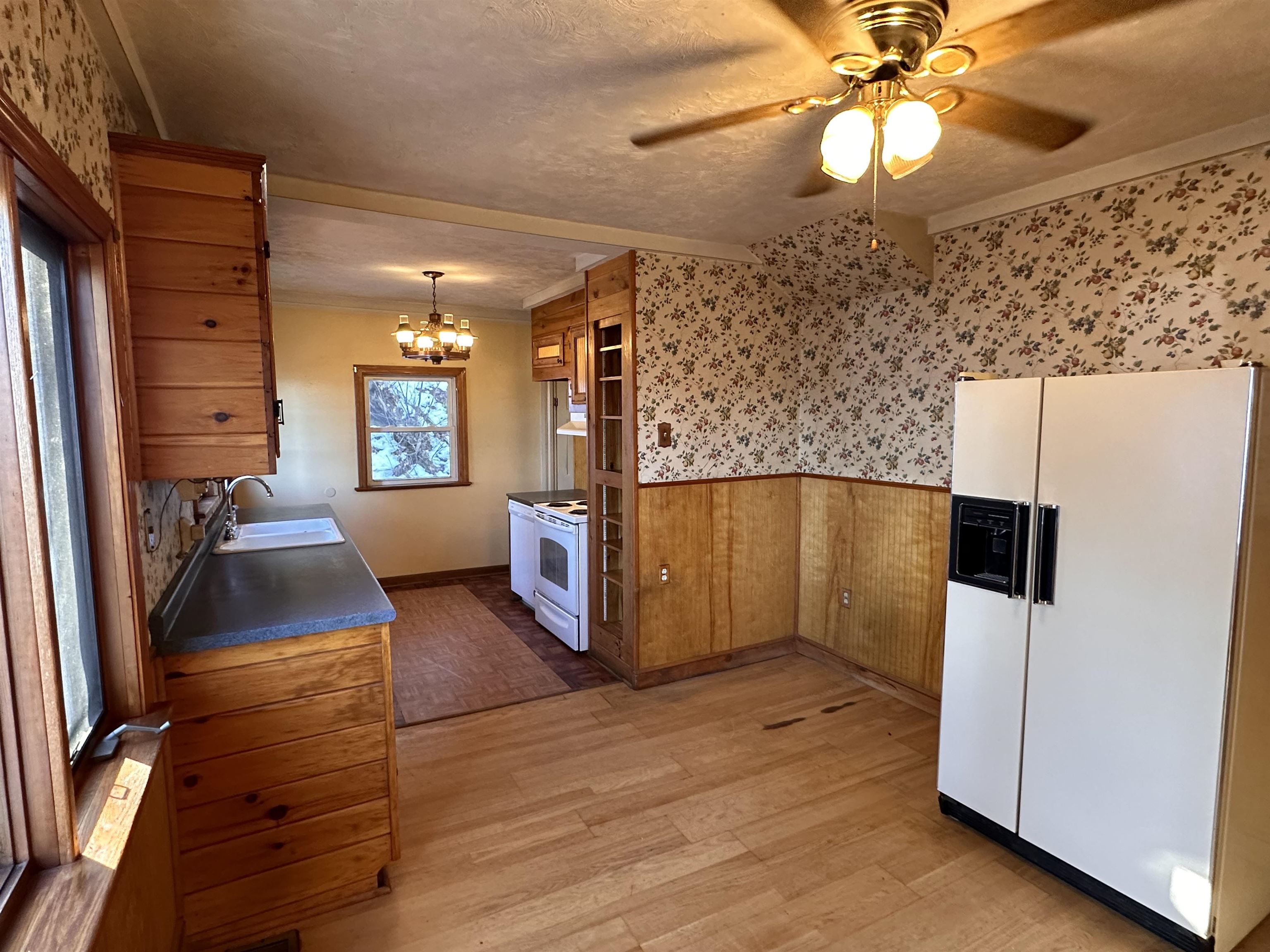 464 West River Road Hooksett, NH 03106 - Photo 8 of 25 Gallery Image 8