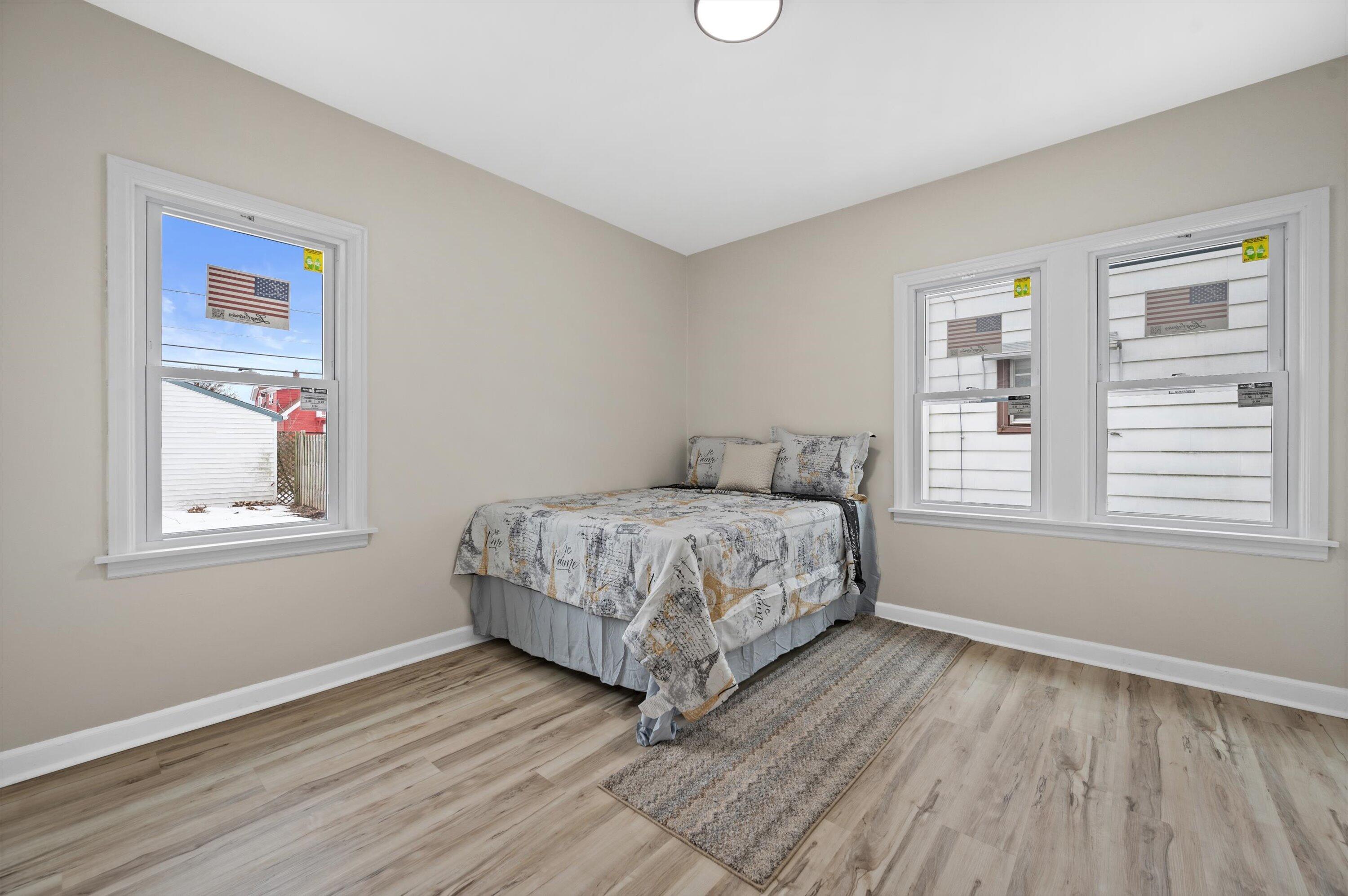 3525 South 19th Street Milwaukee, WI 53221 - Photo 26 of 29 10-DSC0237