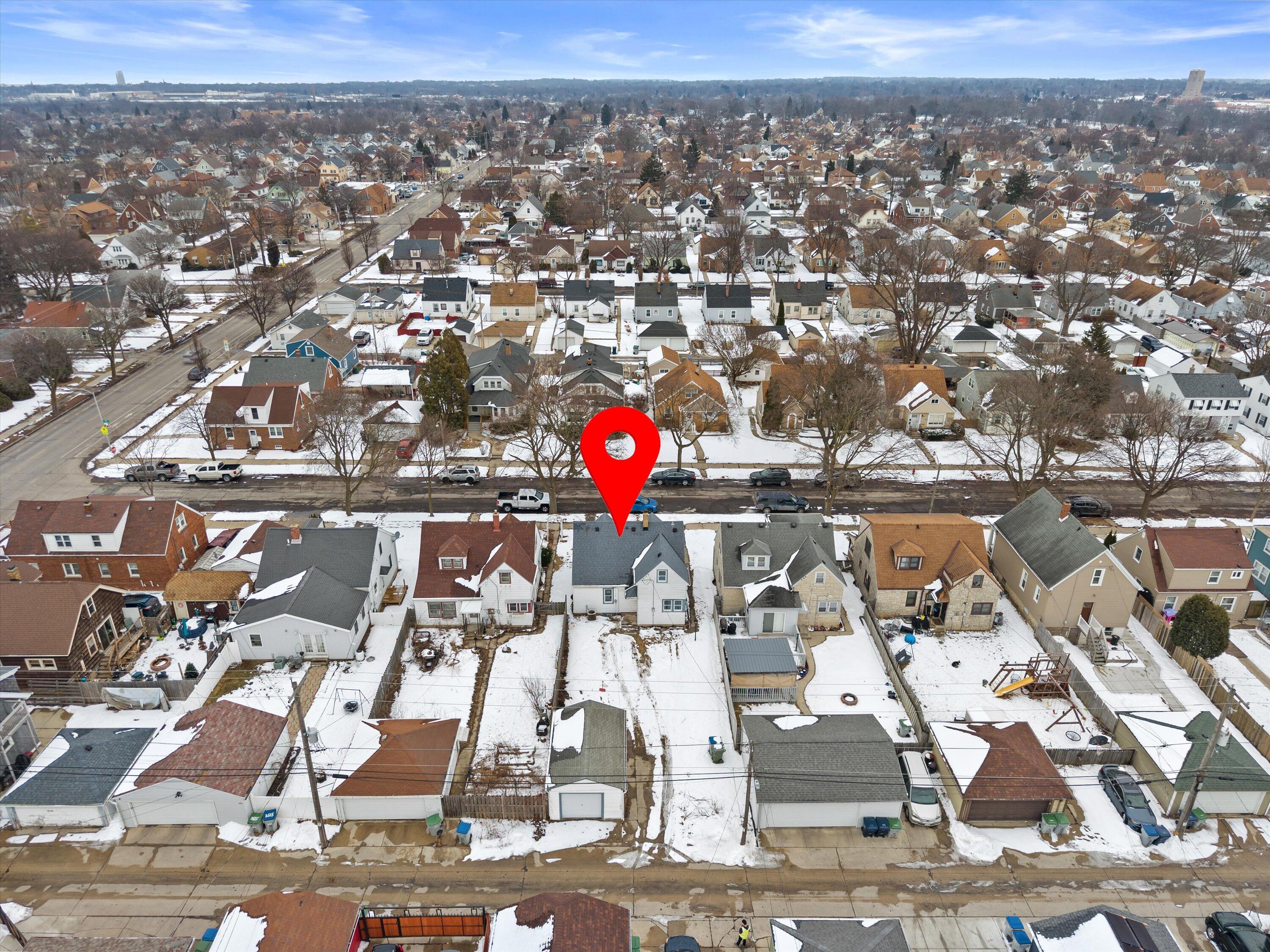 3525 South 19th Street Milwaukee, WI 53221 - Photo 9 of 29 31-DJI_20260209143223_0176-_D