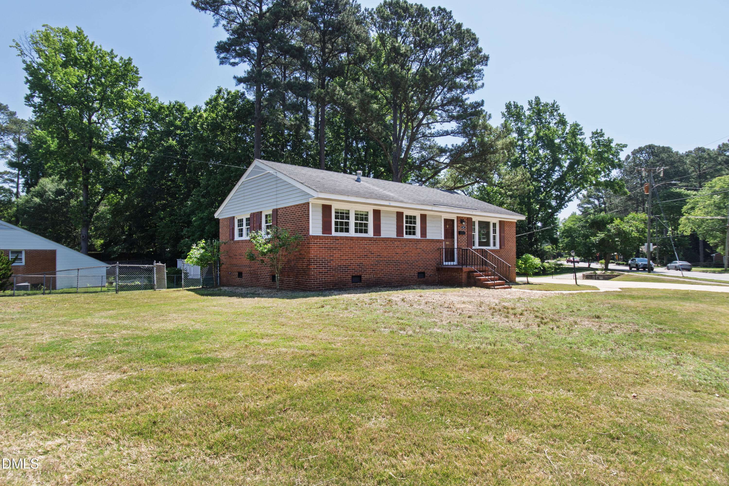 2467 Milburnie Road Raleigh, NC 27610 - Photo 9 of 34 Milburnie (1)