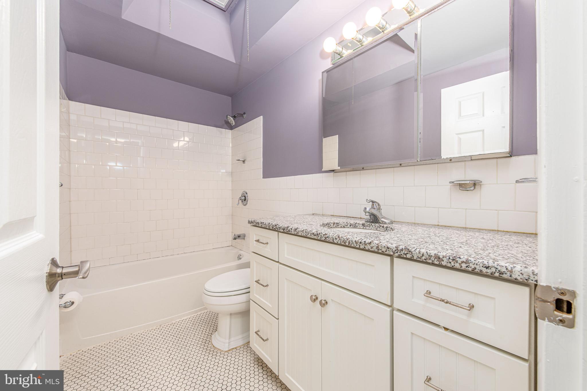 3138 Olympia Place Philadelphia, PA 19145 - Photo 17 of 24 Large well lit Bathroom