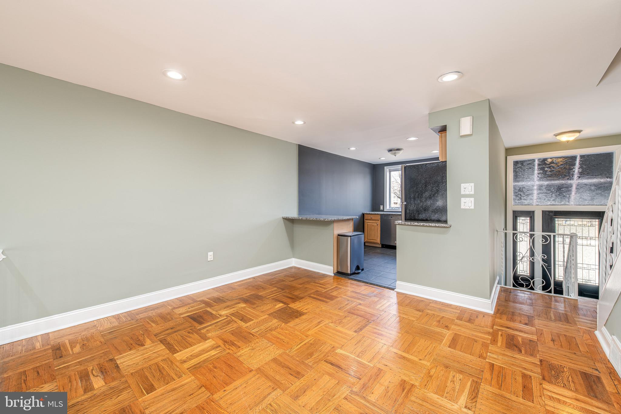 3138 Olympia Place Philadelphia, PA 19145 - Photo 8 of 24 Eat in counter - or easy prep area