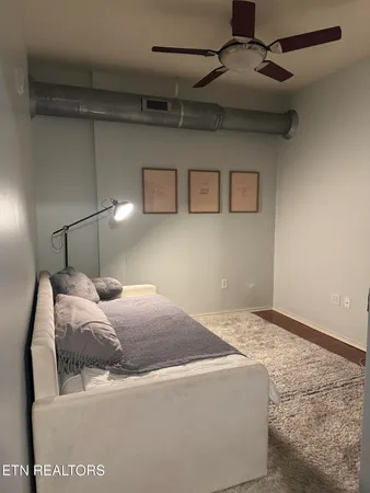 $3,400 | 440 Walnut Street, Unit 303, Knoxville, TN 37902