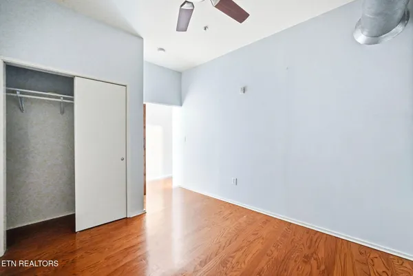 $3,400 | 440 Walnut Street, Unit 303, Knoxville, TN 37902