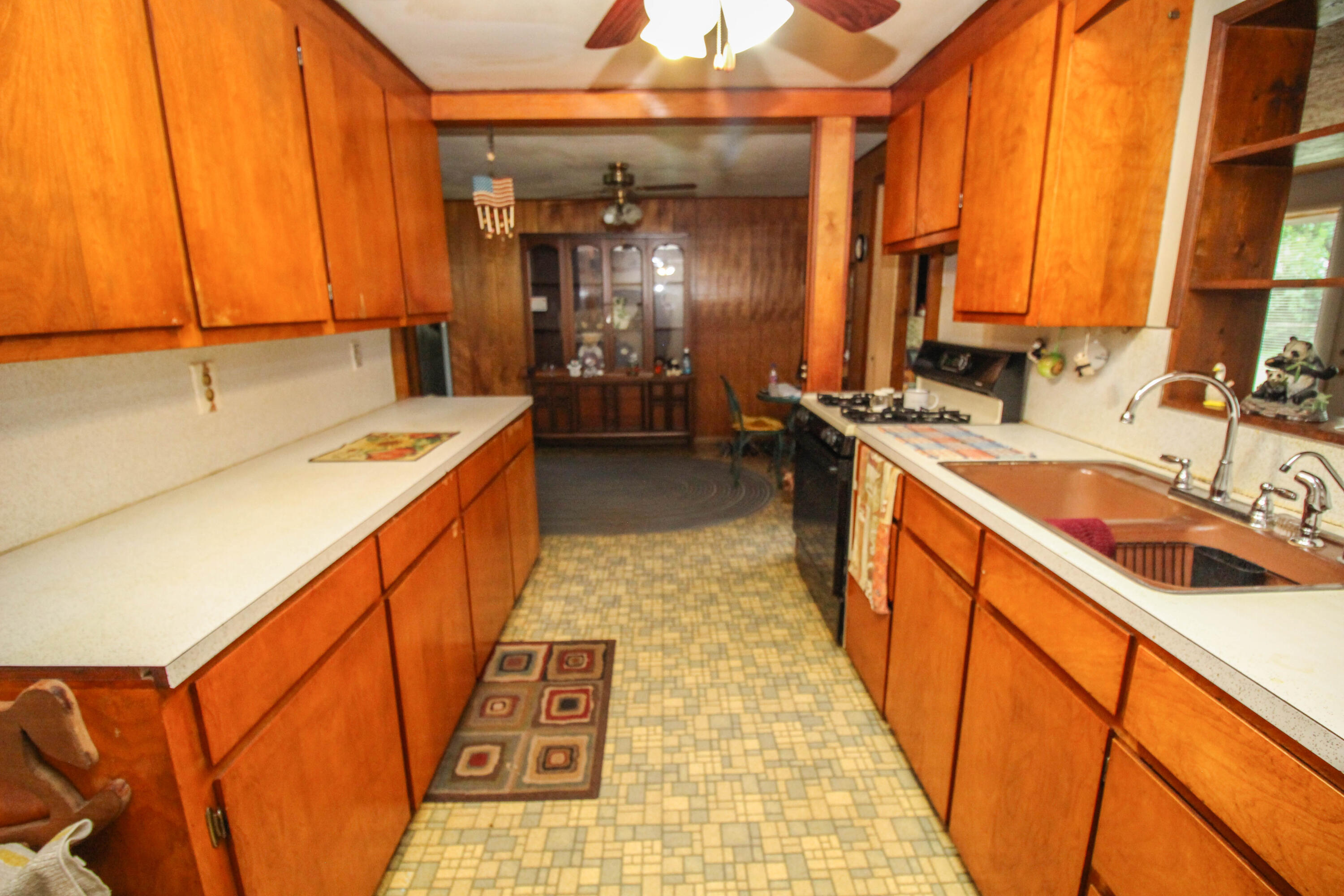 430 8th Avenue Three Rivers, MI 49093 - Photo 11 of 17 Eighth (17 of 19)