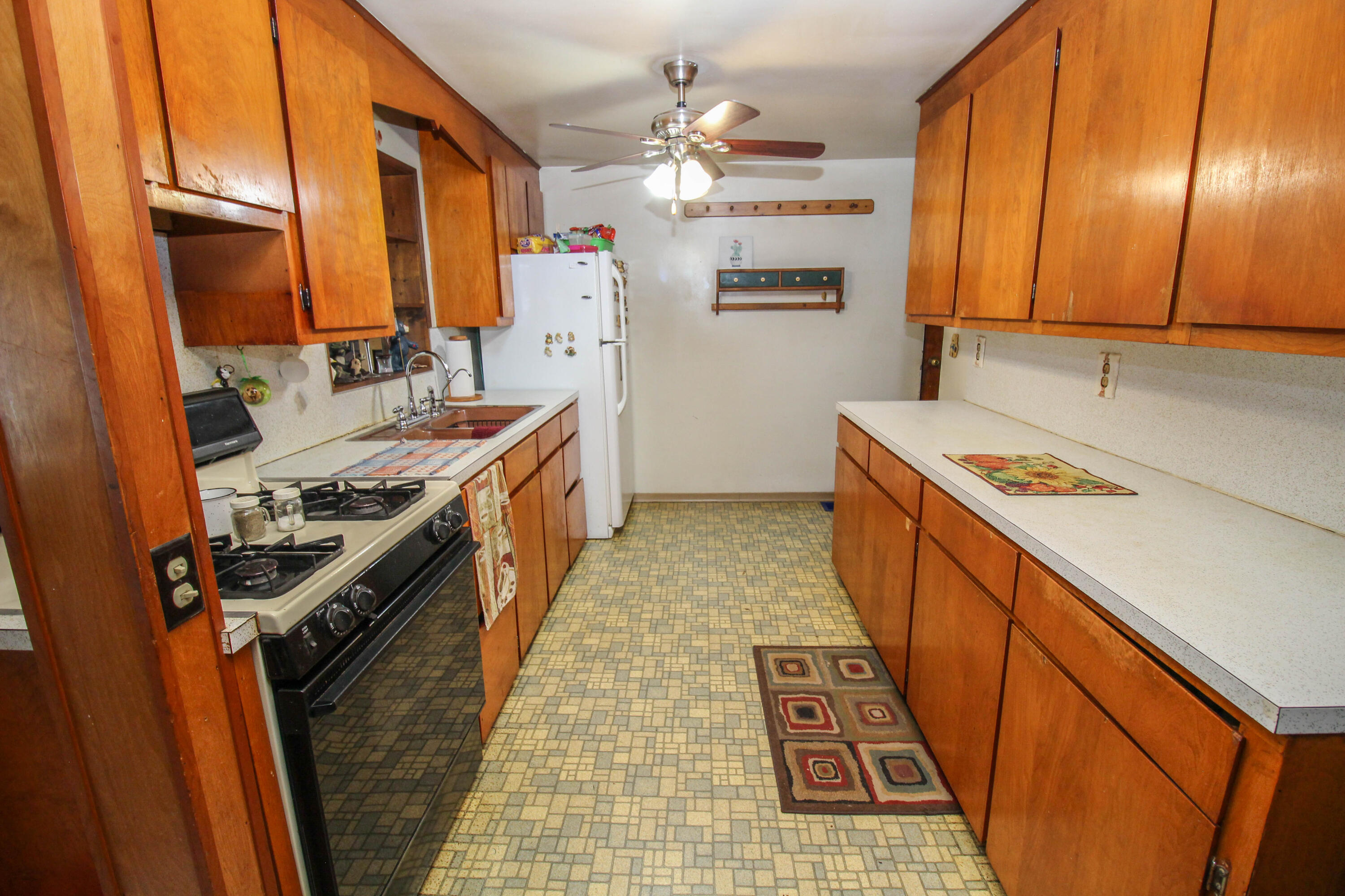 430 8th Avenue Three Rivers, MI 49093 - Photo 12 of 17 Eighth (16 of 19)