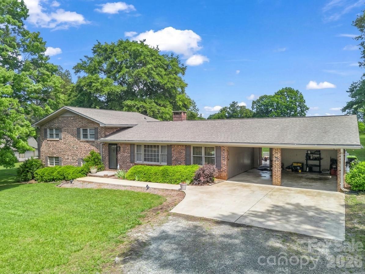 72 McEntire Road Tryon, NC 28782 - Photo 4 of 45