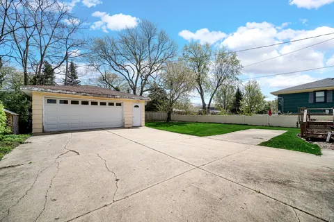 $460,000 | 503 South School Street, Mount Prospect, IL 60056