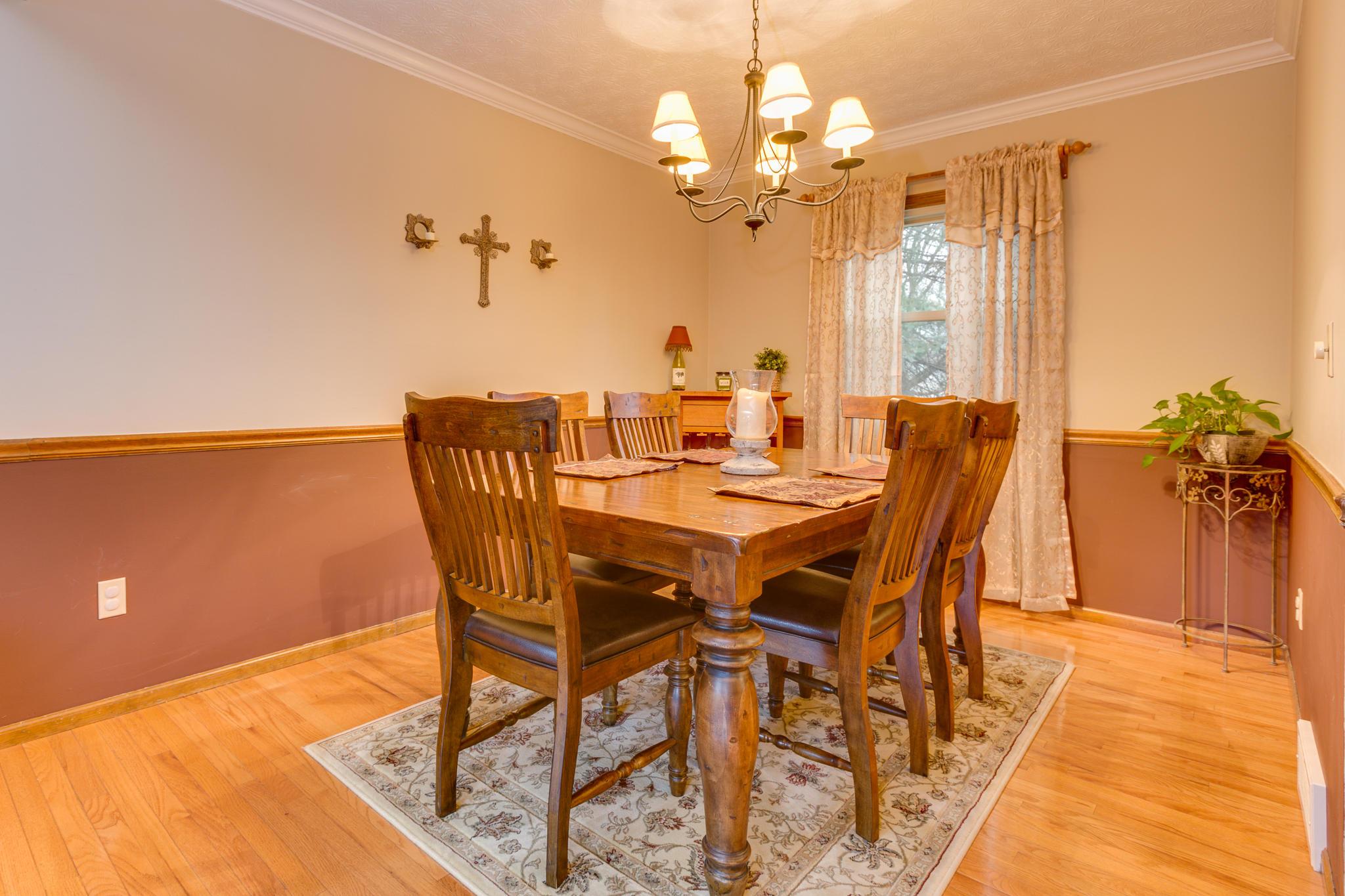 5419 Roscommon Road Dublin, OH 43017 - Photo 4 of 33 Gallery Image 4