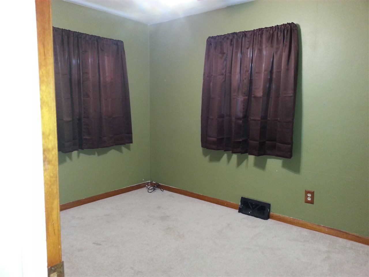 1047 High Street Decatur, IN 46733 - Photo 6 of 13
