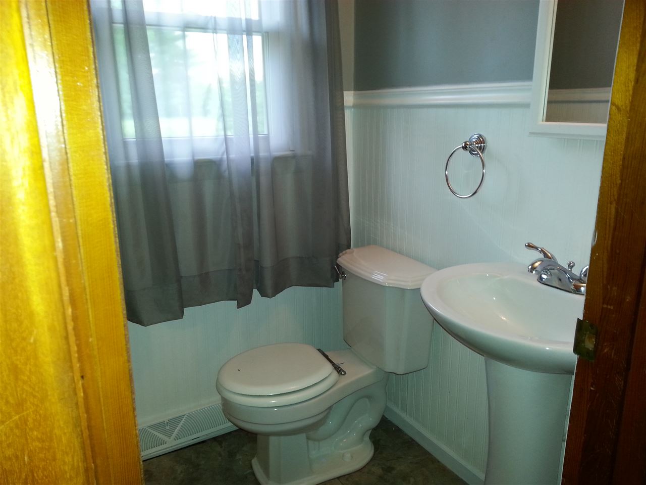 1047 High Street Decatur, IN 46733 - Photo 9 of 13