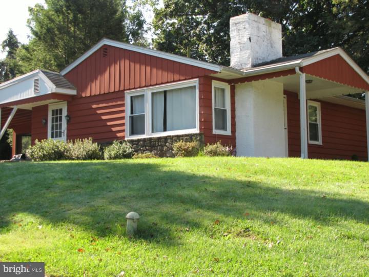 128 Midway Road Phoenixville, PA 19460 - Photo 4 of 20 Exterior Side