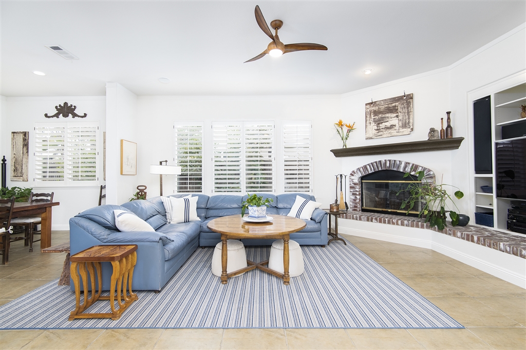 3598 Corte Luisa Carlsbad, CA 92009 - Photo 3 of 25