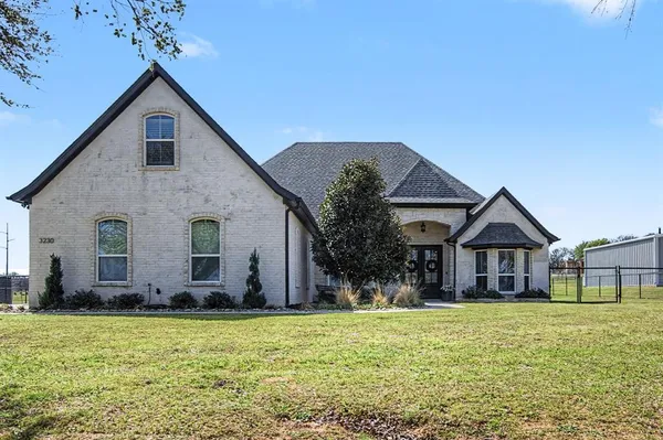 $610,000 | 3230 Knob Road, Springtown, TX 76082
