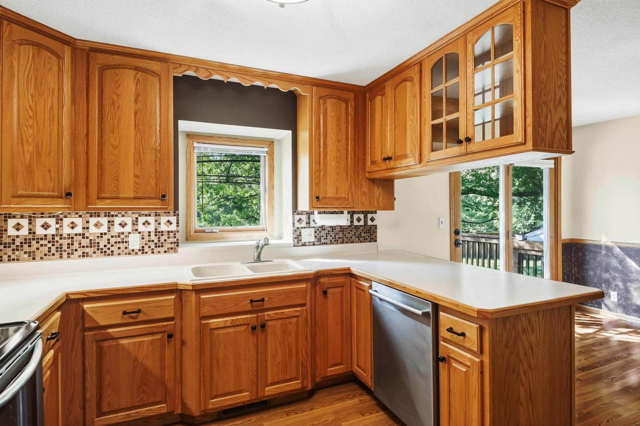 311 Eagle Ridge Circle Burnsville, MN 55337 - Photo 17 of 38