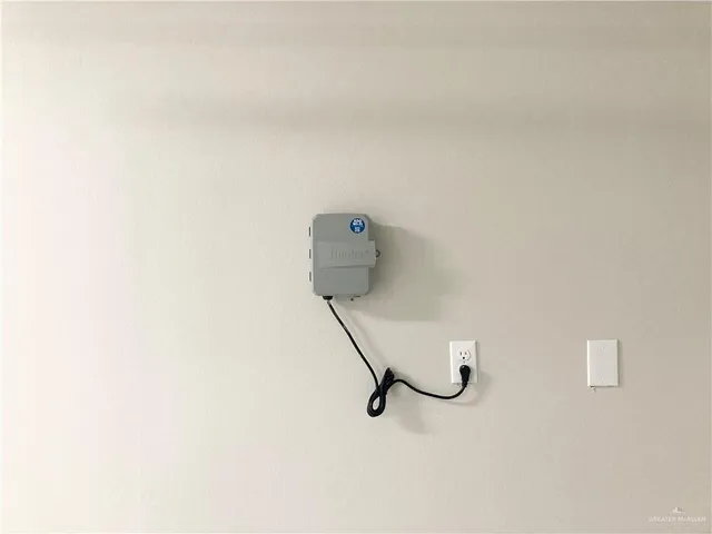 $1,950 | 2217 Corales Street, Mission, TX 78573