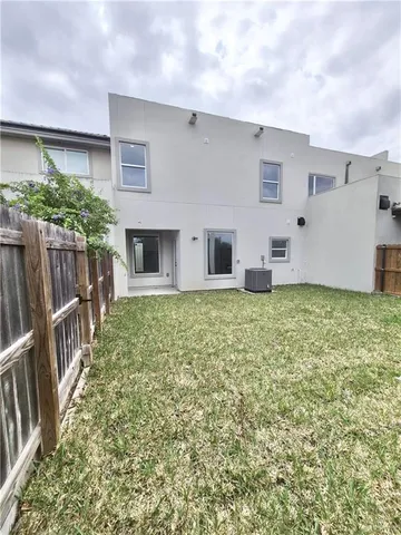 $1,950 | 2217 Corales Street, Mission, TX 78573