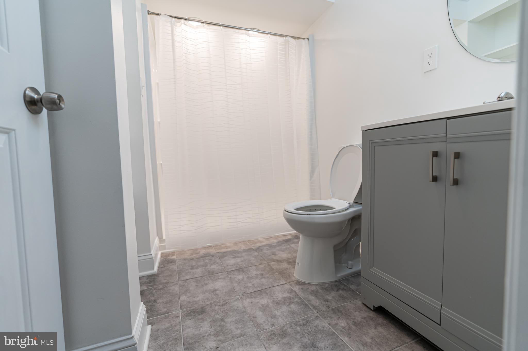 7952 Charlesmont Road Baltimore, MD 21222 - Photo 13 of 30